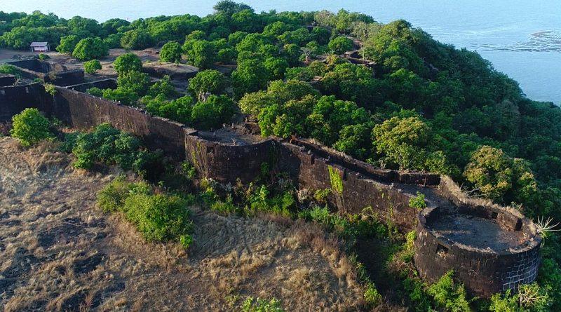 Gopalgad / Anjanvel Fort